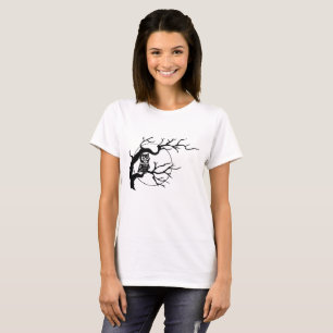 Lopend in een boomstam T Shirt van vrouwen
