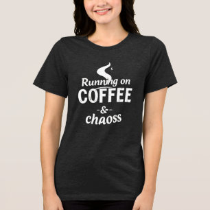 Lopend op Koffie en Chaos Gedesoriëerde Typografie Tri-Blend Shirt