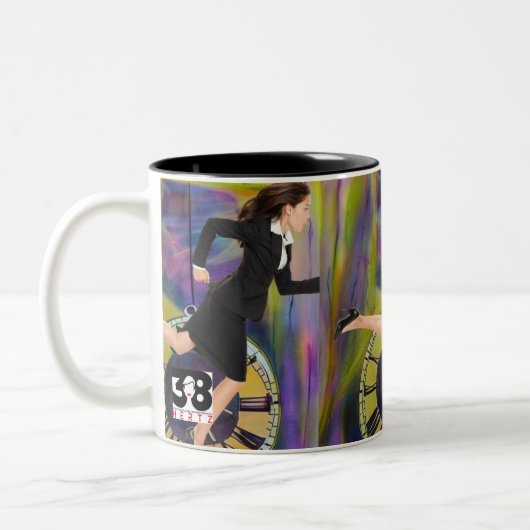 Lopend uit tijd tweekleurige koffiemok (Links)