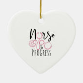 Lopende verpleegster keramisch ornament (Achterkant)