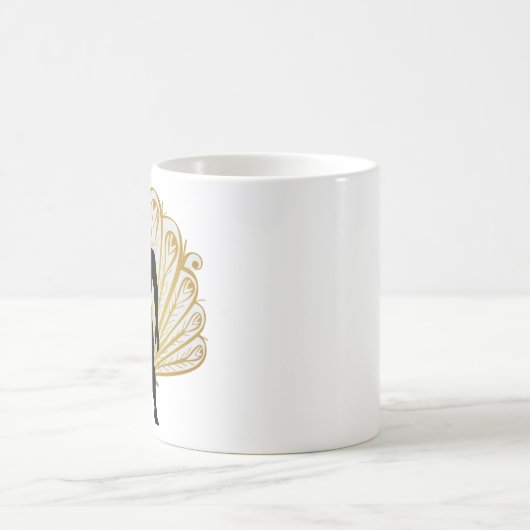 Lord Muruga Koffiemok (Center)