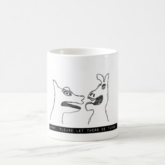 Lordy met mok van labeltape van 1975 (Center)