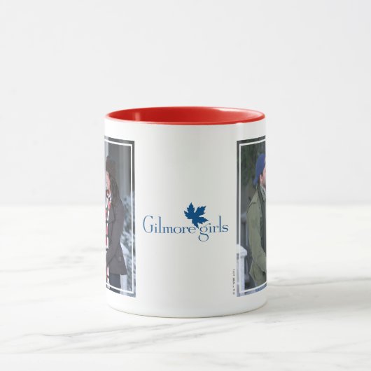 Lorelai & Luke Holding Hands in de sneeuw Mok (Midden)