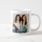 Lorelai & Rory Sitting Portrait Grote Koffiekop (Rechts)