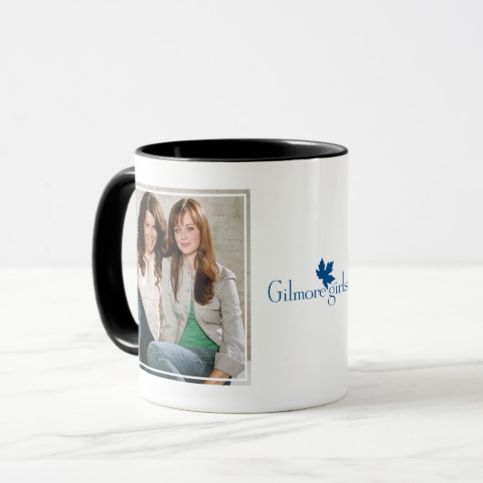 Lorelai & Rory Sitting Portrait Mok (Voorkant links)