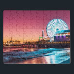 Los Angeles Pink & Blue Sunset Santa Monica Pier Puzzel<br><div class="desc">Los Angeles Pink & Blue Sunset Santa Monica Pier Jigzaag puzzle: Deze foto is genomen in Santa Monica,  Los Angeles,  Californië. Gebruik mijn afbeelding,  of verander het voor jezelf,  dit is een geweldige foto om je slaapkamer te versieren met! Deze puzzel is ook geweldig als kerstcadeau.</div>
