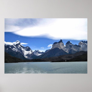 Los Cuernos en de Franse vallei Poster