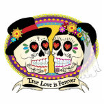 Los Novios Sugar Skull Cake Topper (Engels) Staand Fotobeeldje<br><div class="desc">Deze foto-sculptuur maakt een fantastische taart bovenaan of Valentijnsdag cadeau! Design is een Mexicaans stel voor de bruiloft van de suikerschedel. Schrijven op banner is in het Engels en zegt: "True Love is Forever". Dit ontwerp komt in de Engelse en Spaanse versie, en er zijn vele andere producten voor uw...</div>
