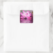 Lotus Bloem met Vlinder Insect Vierkante Sticker (Tas)