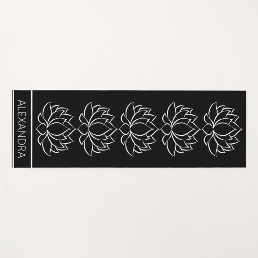 Lotus Bloem Symbool Zwart Wit Naam Gepersonaliseer Yogamat (Voorkant (horizontaal))