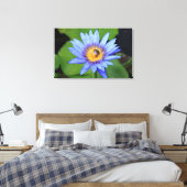 Lotus flower canvas afdruk (Insitu (Slaapkamer))