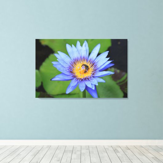 Lotus flower canvas afdruk (Insitu (Houten vloer))