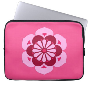 Lotus Flower Mandala, Fuchsia Pink en Burgundy Laptop Sleeve