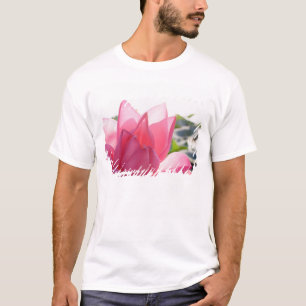 Lotus flower [Nelumbo speciosum] in haar geheel T-shirt