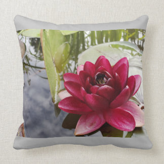 Lotus Flower Pillow Kussen