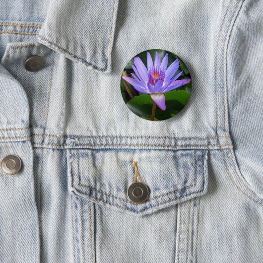 Lotus Flower Ronde Button 5,7 Cm (In situ)