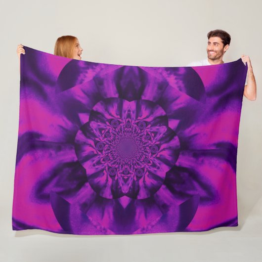 Lotus in Roze en Paarse Satijn Fleece Deken (In situ)