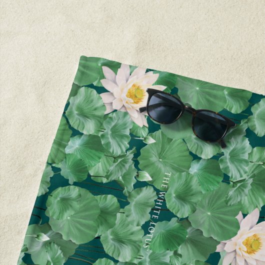 Lotus Lagoon patroon - De witte Lotus Strandlaken (In situ)