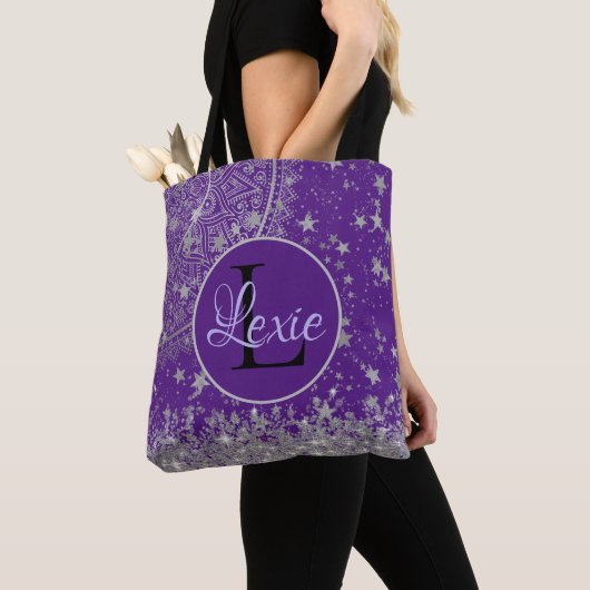 Lotus Mandala Silver Stars op Paarse Personaliseer Tote Bag (Dichtbij)