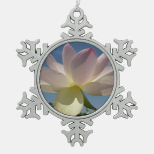 Lotusbloem en blauwe lucht II Tin Sneeuwvlok Ornament