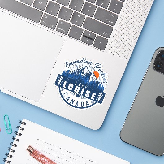 Louise Alberta Canada Revel Ski Souvenirs Sticker (Laptop met iPhone)