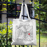 Louisville Liefde Locator | Stadsplattegrond Bruil Tote Bag<br><div class="desc">Een leuke canvas tas voor een bruiloft of een andere gelegenheid die plaatsvindt in de prachtige stad Louisville, Kentucky. Dit tas beschikt over een overhead kaart van het centrum van de stad in een zwart omzoomde boxteler. Op de top zit een korte welkomstgroet en de naam van de stad. Aan...</div>