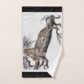 Lounging Leopard Bad Handdoek (Handdoek)