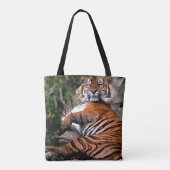 Lounging Tiger Digital Art Tote Bag (Achterkant)
