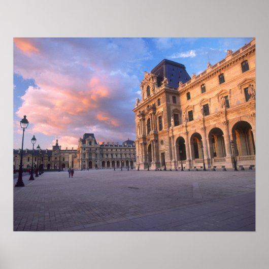 Louvre, Parijs, Frankrijk Poster (Voorkant)