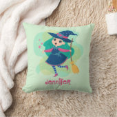 Lovable Halloween Witch with Broom and Stars Kussen (Deken)