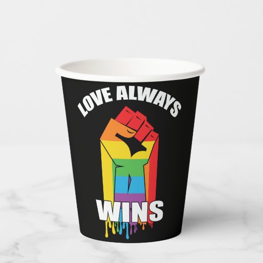Love Always wint Gay LGBT Papieren Bekers (Voorkant)