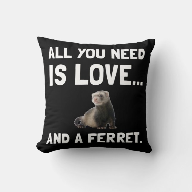 Love and a Ferret Kussen (Voorkant)