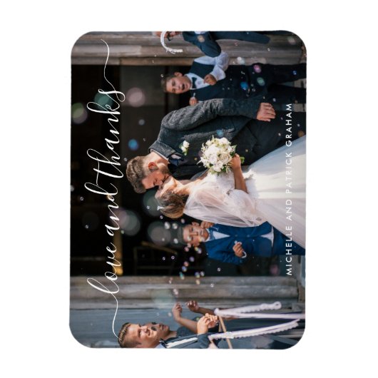 Love and Bedankt Elegant Script Photo Wedding Magneet (Verticaal)