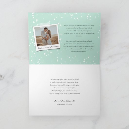 Love and Joy Mr. & Mrs. 1st kerstfoto Wedding Feestdagen Kaart (Binnen)