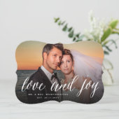 Love and Joy Mr. & Mrs. 1st kerstfoto Wedding Feestdagenkaart (Staand voorkant)