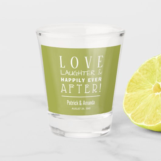Love and Laughter Green Wedding Shot Glas (Voorkant)