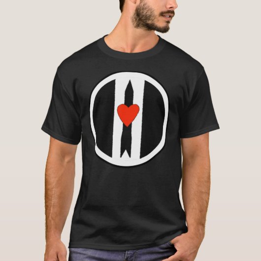 Love and Rockets Essential T-Shirt (Voorkant)