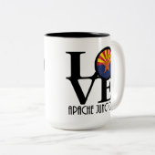 LOVE Apache Junction 15oz Tweekleurige Koffiemok (Voorkant rechts)