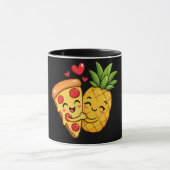 Love at First Slice - Pizza Meets Pineapple Mok (Midden)
