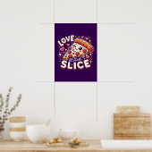 Love at First Slice, Schattige Grappige Pizza Love Poster (Keuken)