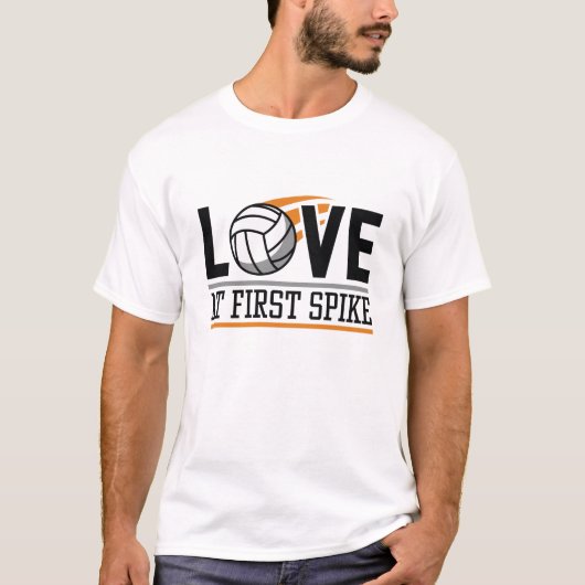 Love at First Spike T-shirt (Voorkant)