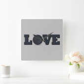 Love basketball game with blue ball vierkante klok (Huis)