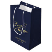 'Love & Bedankt Navy & Gold Elegant Wedding Favor Medium Cadeauzakje (Voorkant Gekanteld)