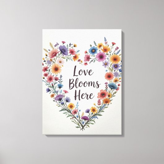 Love Blooms Here Floral Heart Art Print (Voorkant)