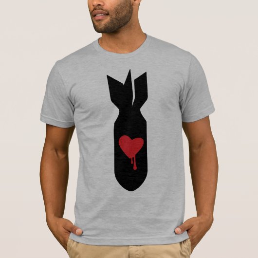 Love Bomber T-shirt (Voorkant)