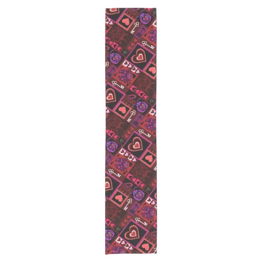 Love Bug & Cute Hearts Pattern Korte Tafelloper (Voorkant)