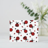 Love Bugs Red Ladybugs Briefkaart (Staand voorkant)
