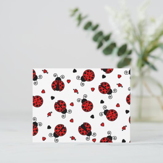 Love Bugs Red Ladybugs Briefkaart (Staand voorkant)