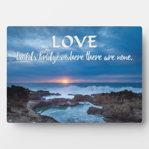 Love Builds Bridges plaque Fotoplaat