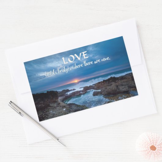 Love Builds Bridges stickers (Envelop)